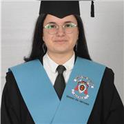 Profesora de Historia apta para dar clases a todo tipo de clases y niveles